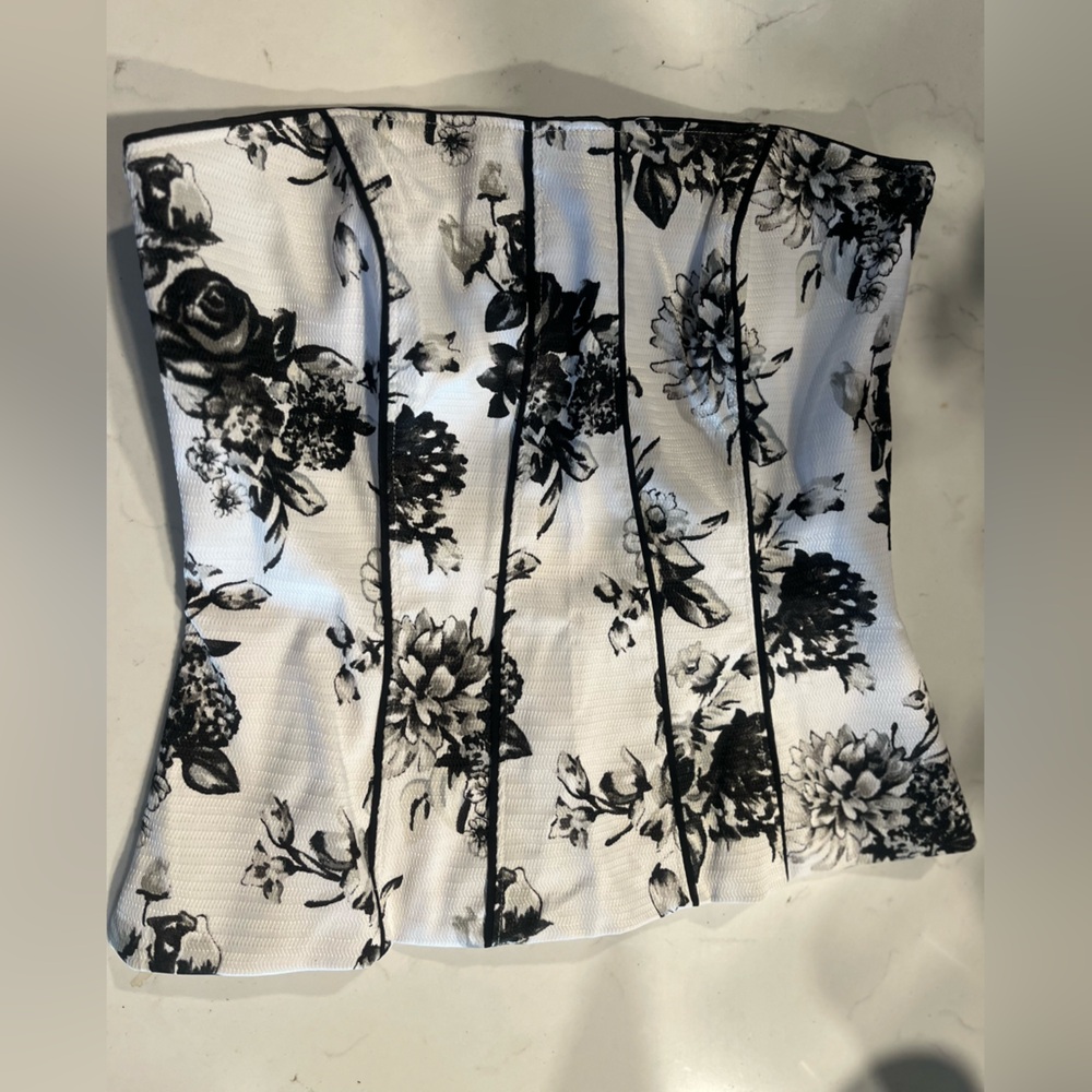 White House Black Market Bustier Size 4